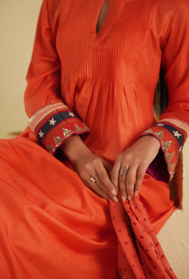 Rangreza Coral Pintuck Kurta Set