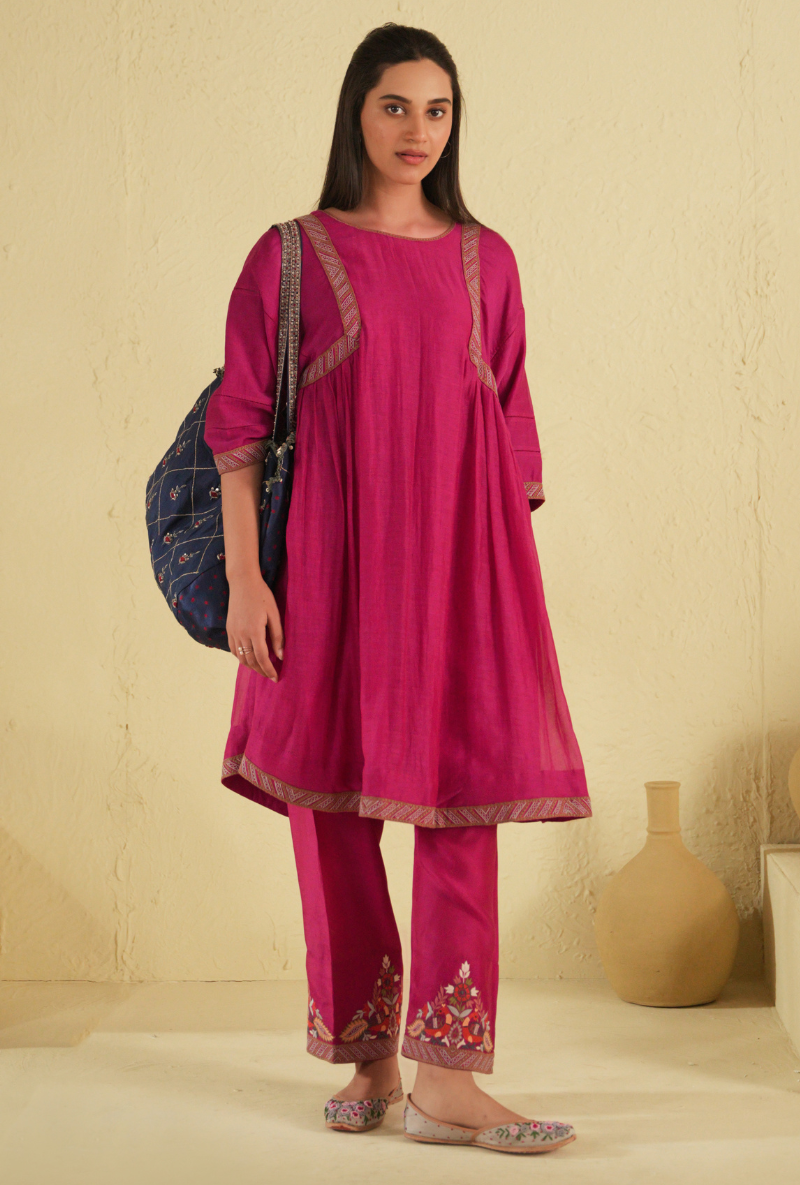 Rangreza Hot Pink Peacock Side Gathered Kurta Set