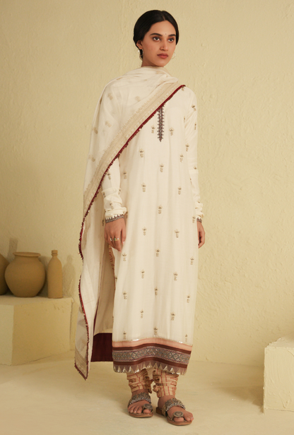 Rangreza Ivory Straight Cut Kurta & Churidar Set