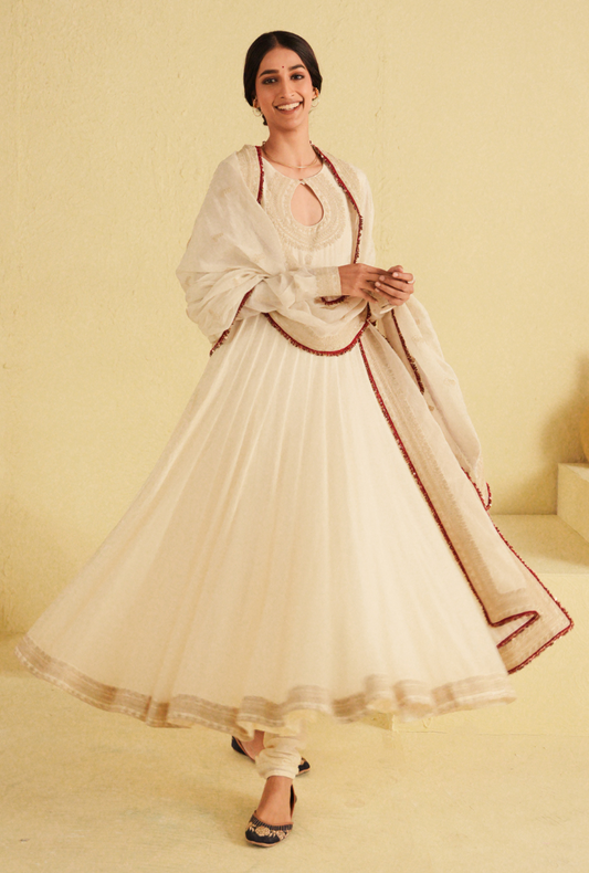 Rangreza Ivory Chanderi Silk Kurta Set With allover Butis Dupatta