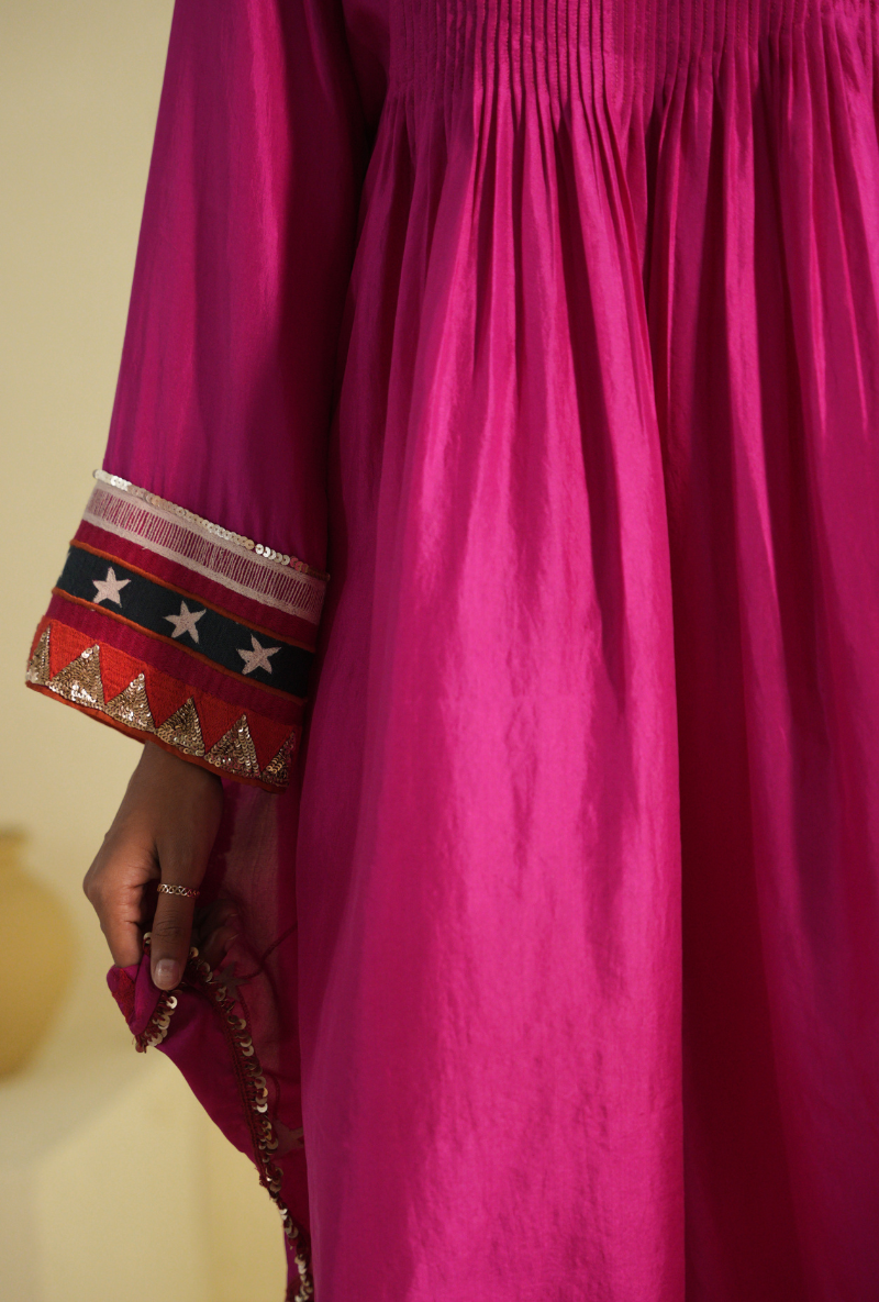 Rangreza Hot Pink Pintuck Kurta Set