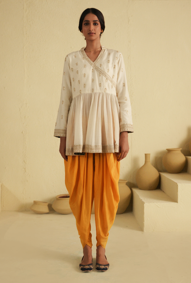 Rangreza Angrakha Dhoti Kurta Set