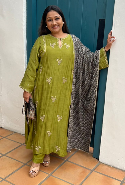 Dolly Jain In Hawayein Pine Gather A-Line Kurta Set