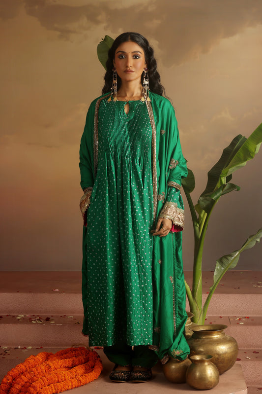 Kripa Emerald Green Bandhej Pintuck Kurta Set