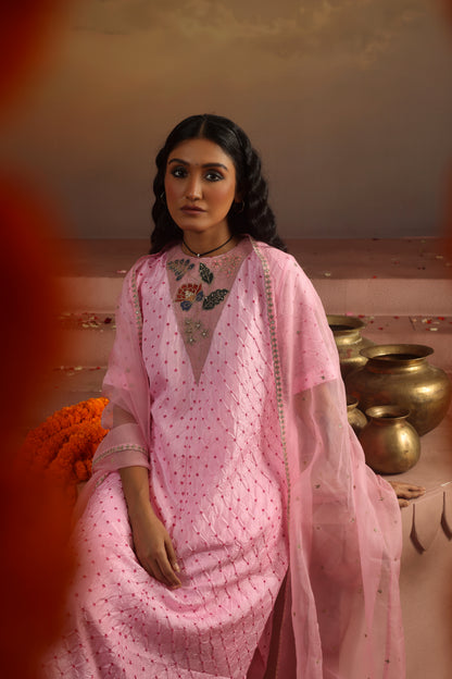Kripa Powder Pink Bandhej Straight Kurta Set