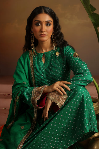 Kripa Emerald Green Bandhej Pintuck Kurta Set