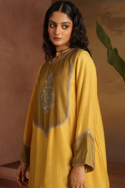 Kripa Sauterne Yoke Kurta Dhoti Salwar Bandhej Set