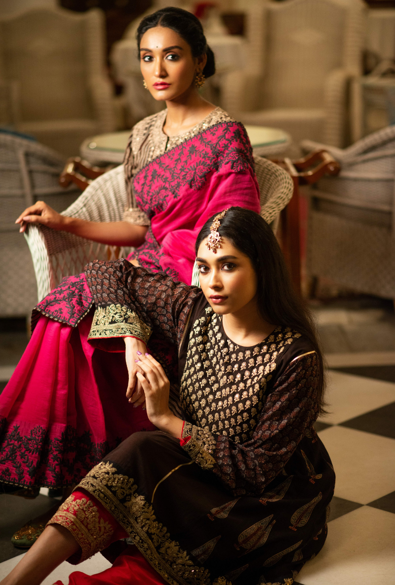 Hasti Red Chogha Set