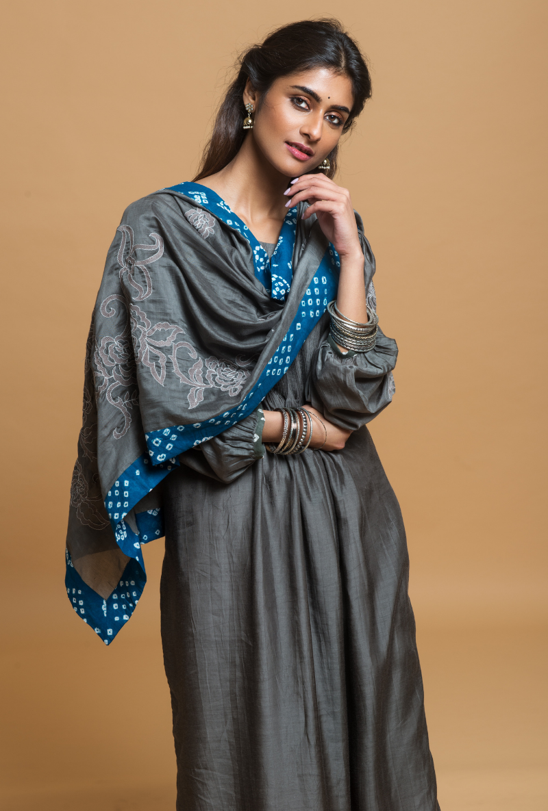 Steel Grey Kurta Set With Bandhej Highlights