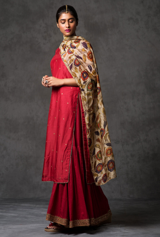 Red Kurta With Ivory Dupatta