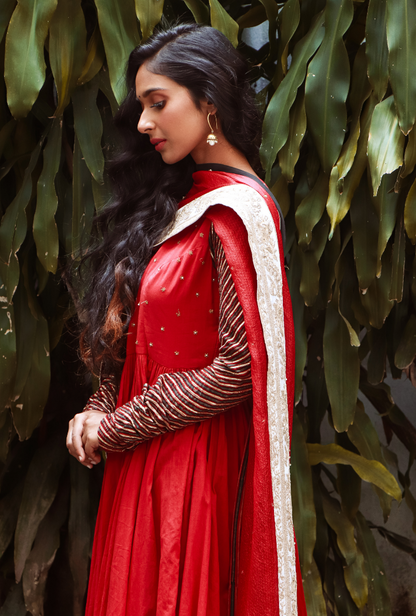 Red Kalidar Set