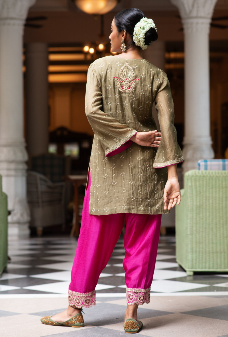 Hasti Green Bandhej Short Kurta Set