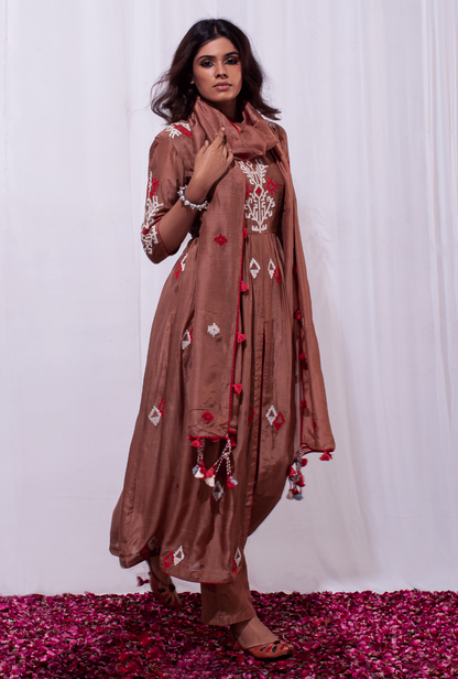 Mast Qalandar Cafe Gather Set