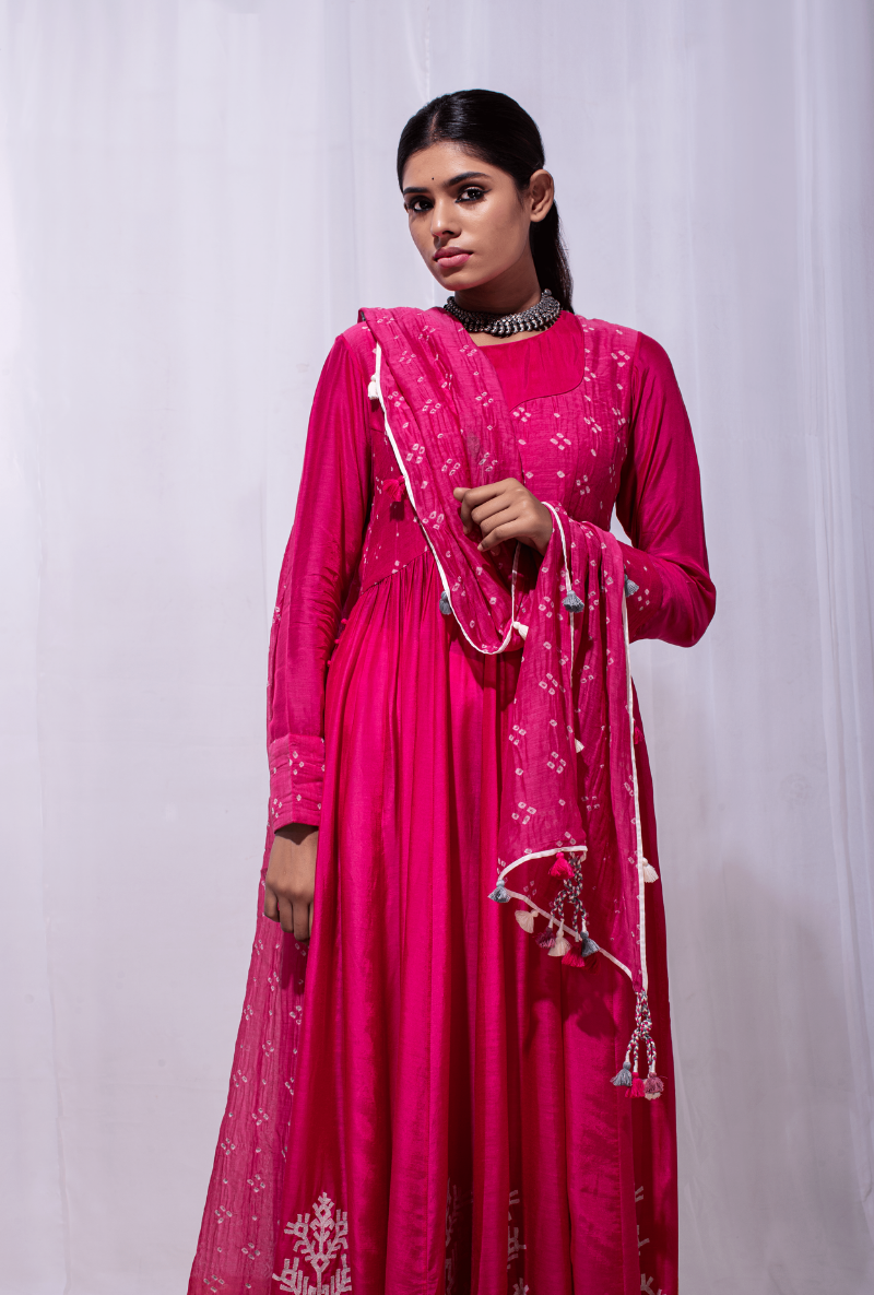 Mast Qalandar Raspberry Anarkali Set