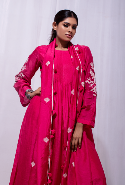 Mast Qalandar Raspberry Jamdani Pintuck Set