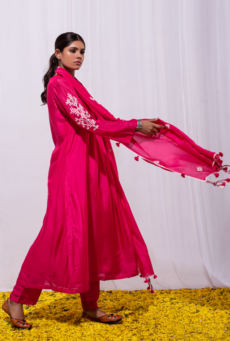 Mast Qalandar Raspberry Jamdani Pintuck Set