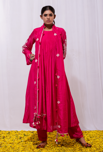 Mast Qalandar Raspberry Jamdani Pintuck Set