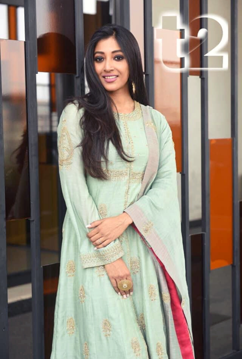 Paoli Dam In Chandni Dull Green Kali Cut Kurta Set