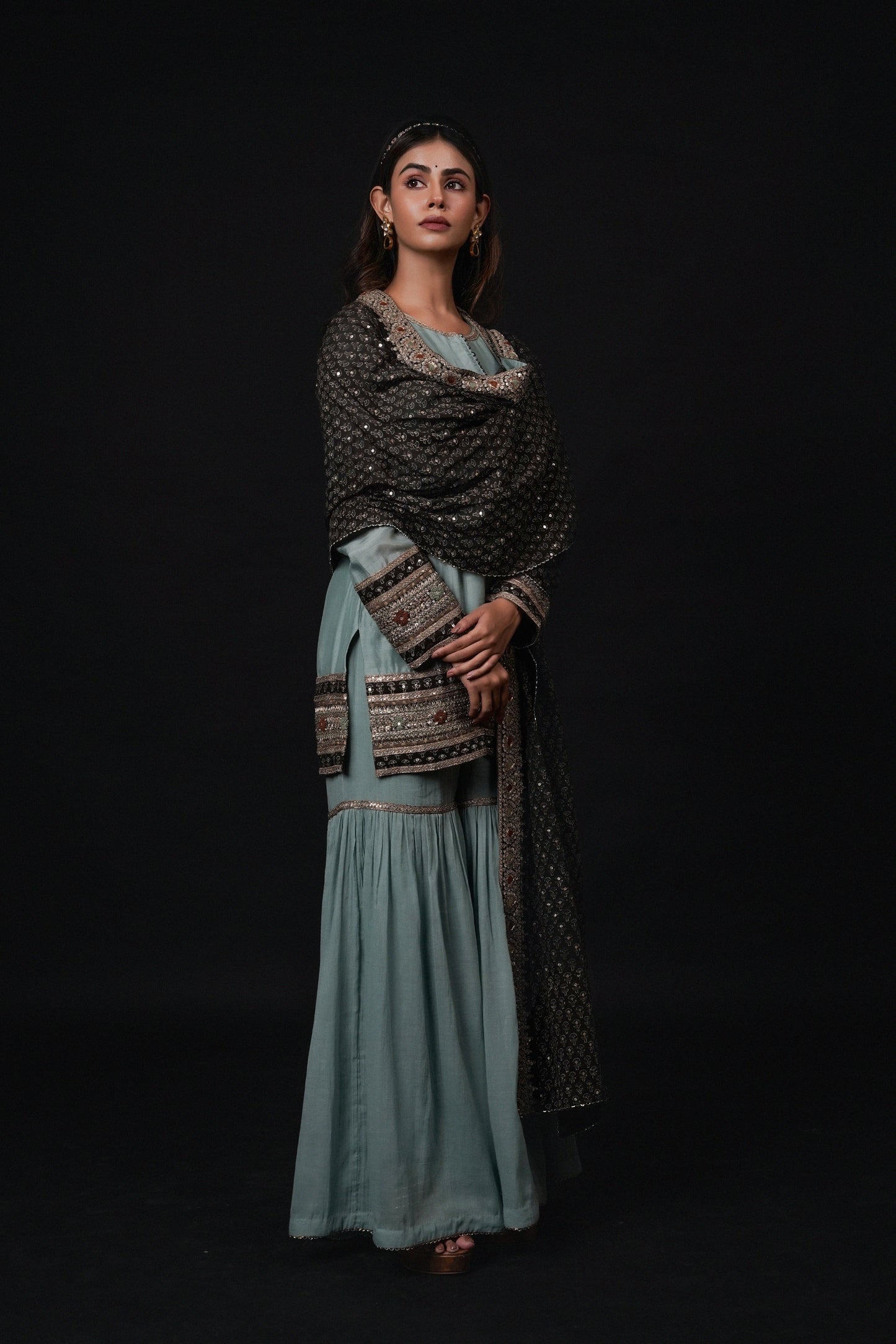 Hawayein Blue Haze Short Kurta Gharara Set
