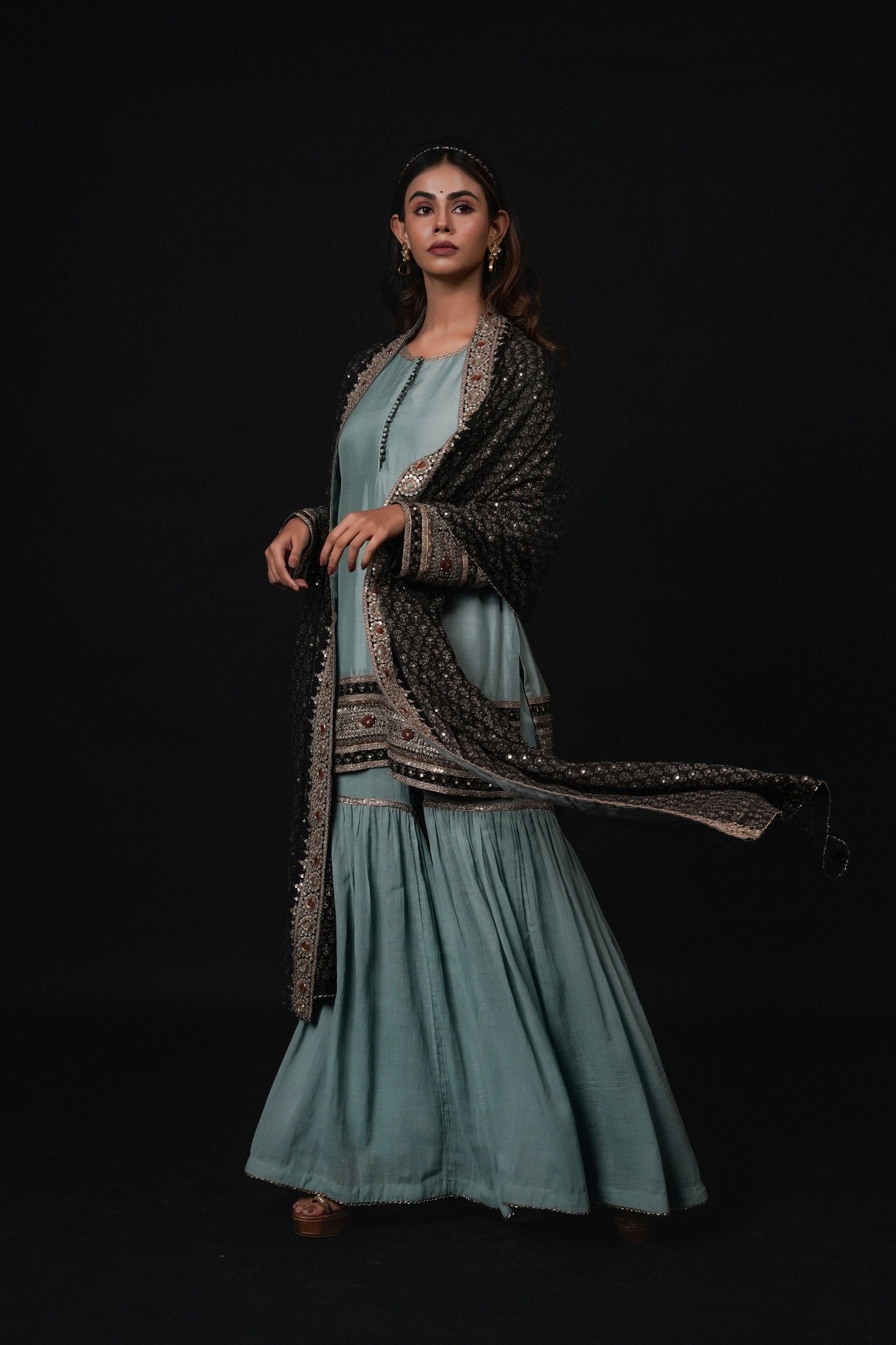 Hawayein Blue Haze Short Kurta Gharara Set