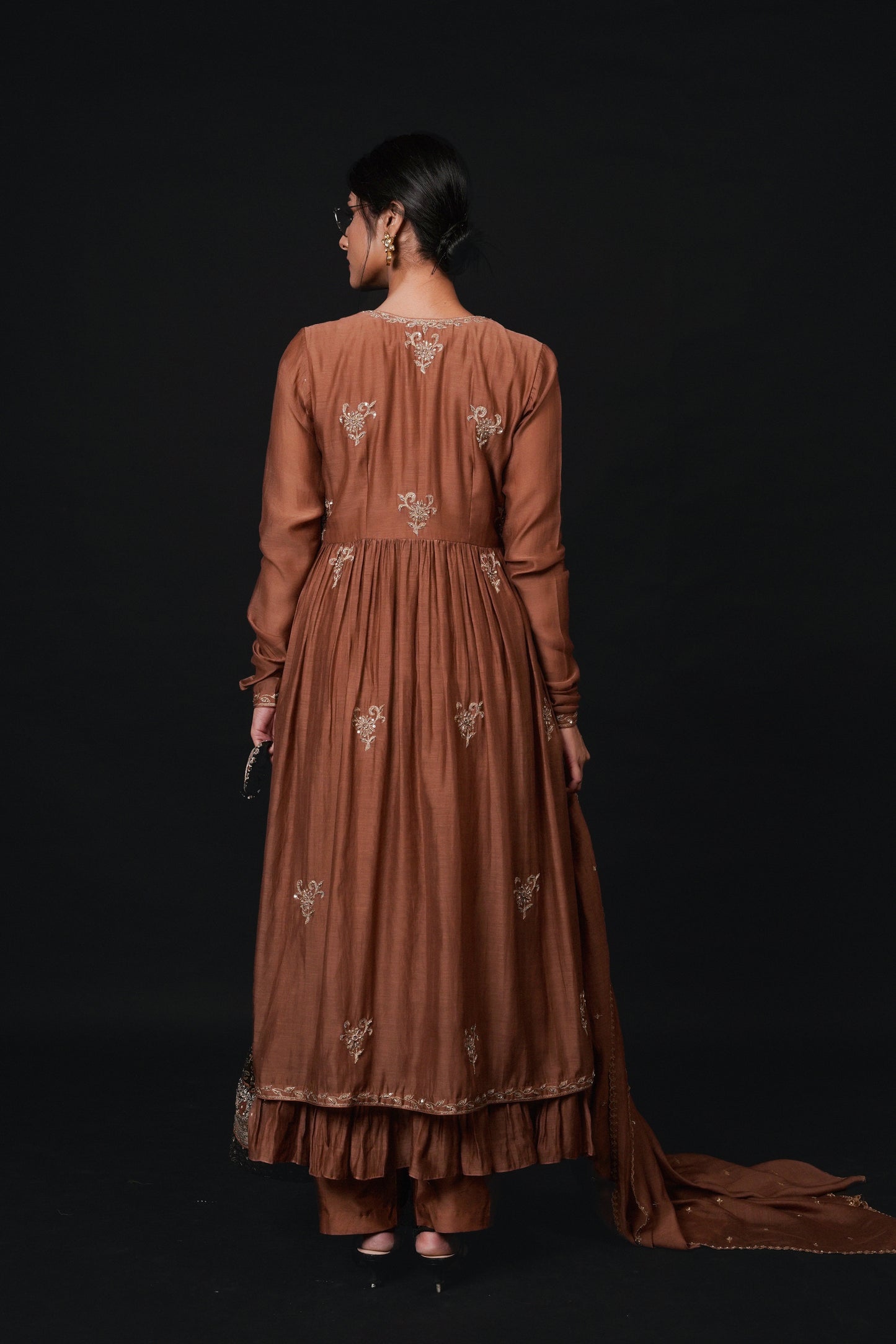 Hawayein Hazelnut Ruching Kurta Set