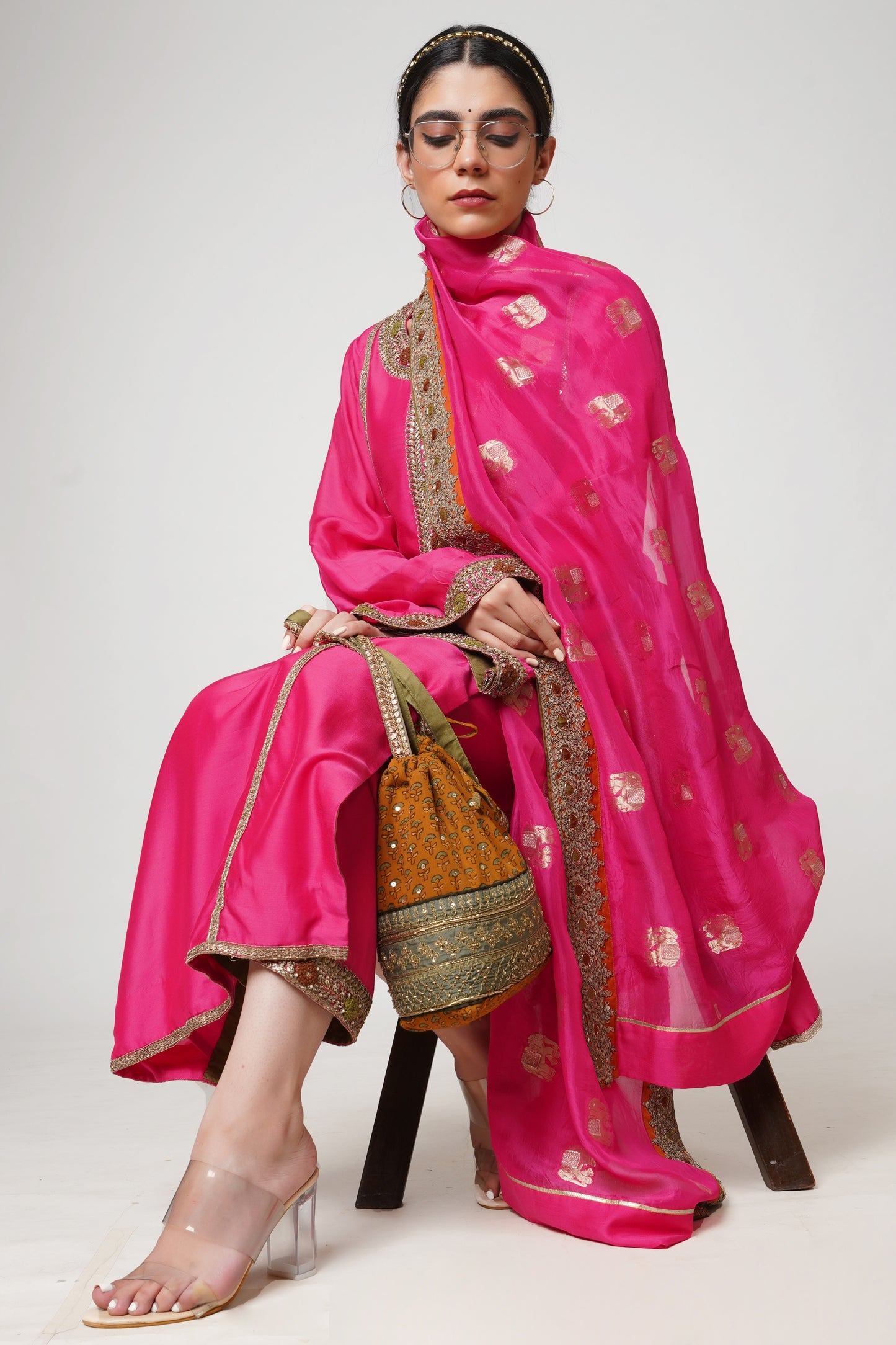 Hawayein Raspberry Straight Kurta Set