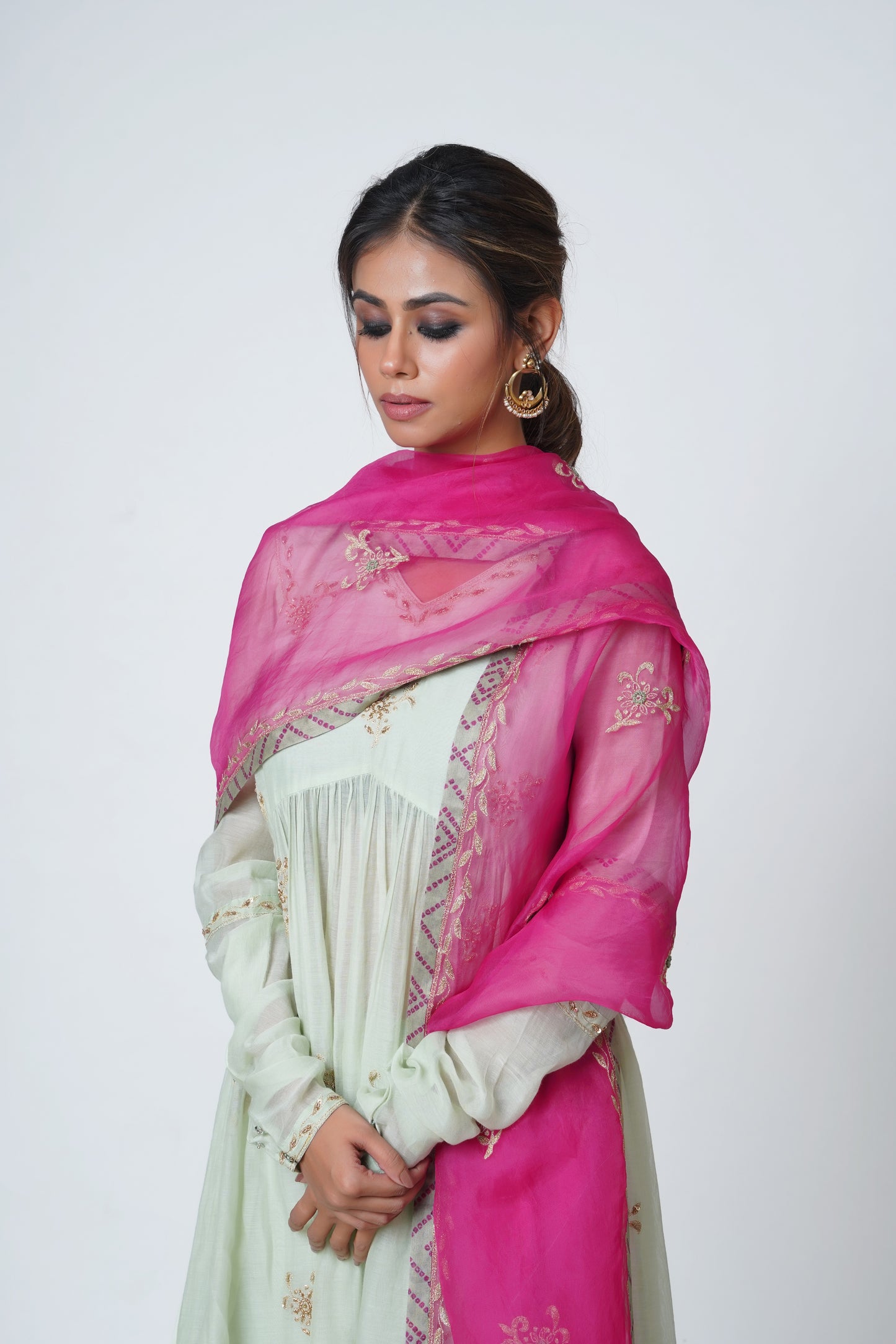 Hawayein Mint Green Inverted V Cut Kurta Set