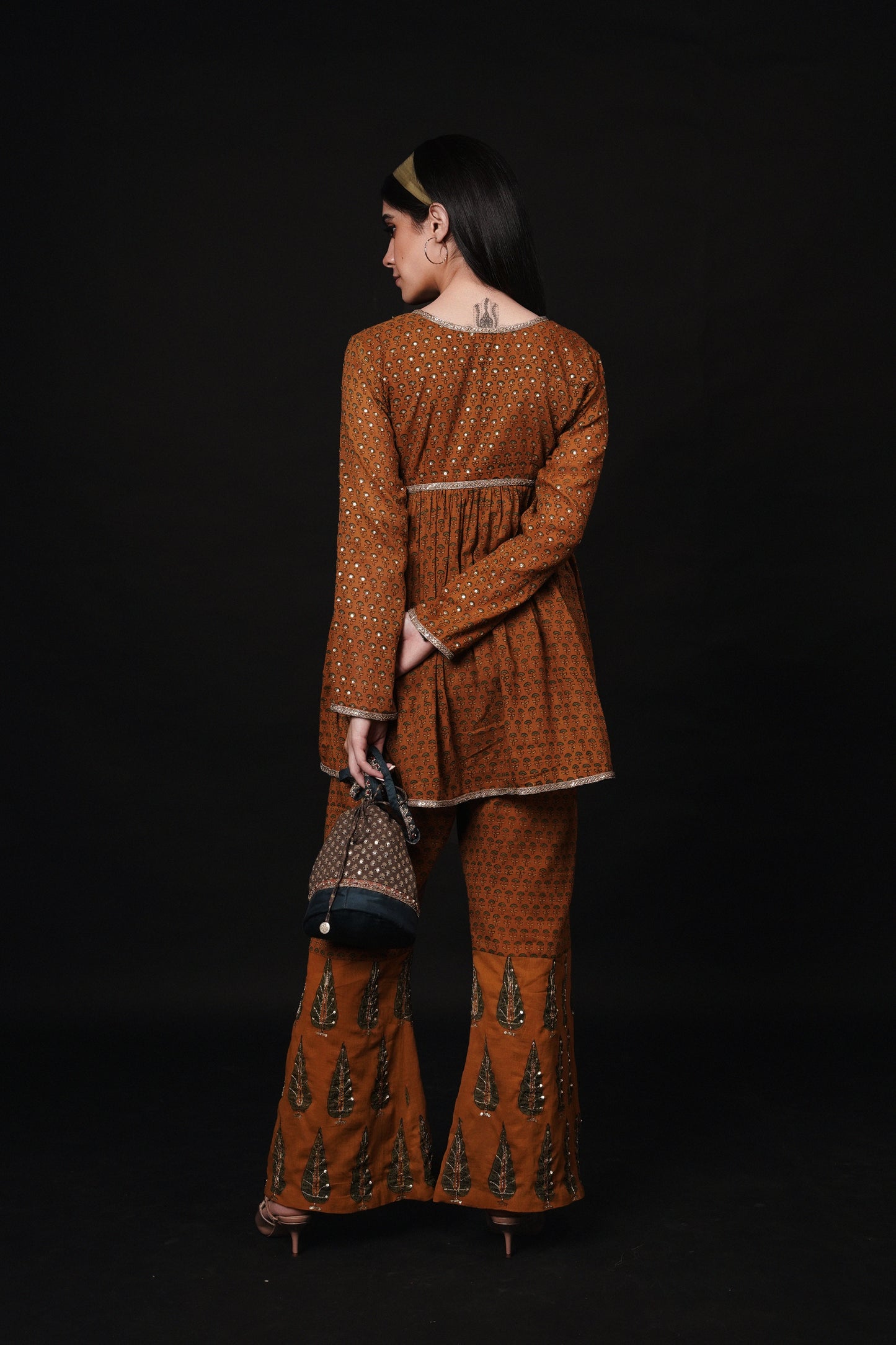Hawayein Mustard Ajrakh Pant Kurta Set