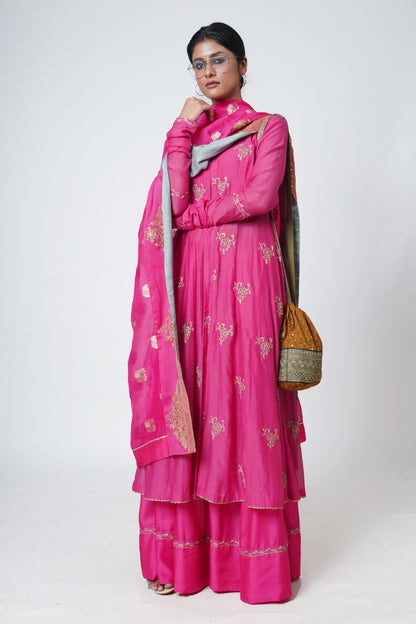 Hawayein Raspberry Kalidar Front Slit Sharara Set